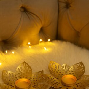 Elegant Golden Tea Light Holder (Lotus Design)